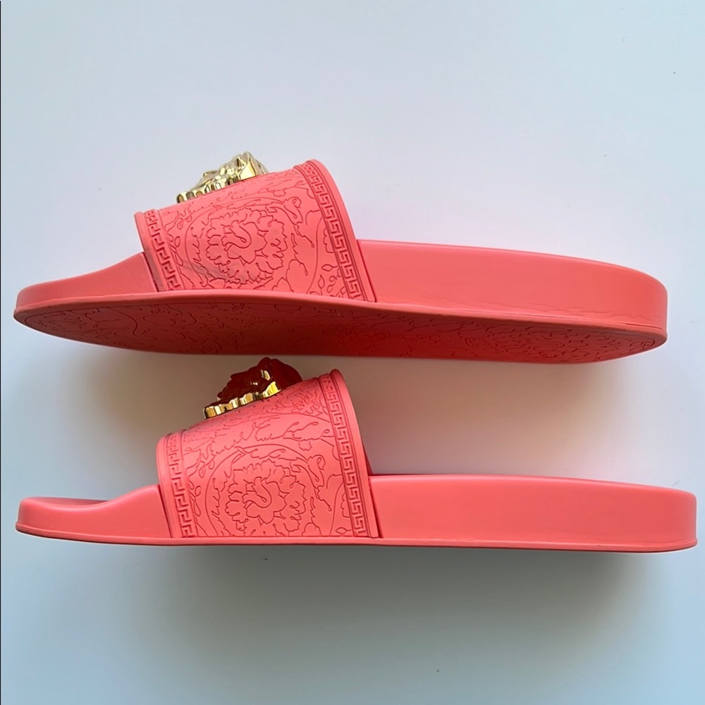 Versace Women's Coral Slides - Picture 8 of 9